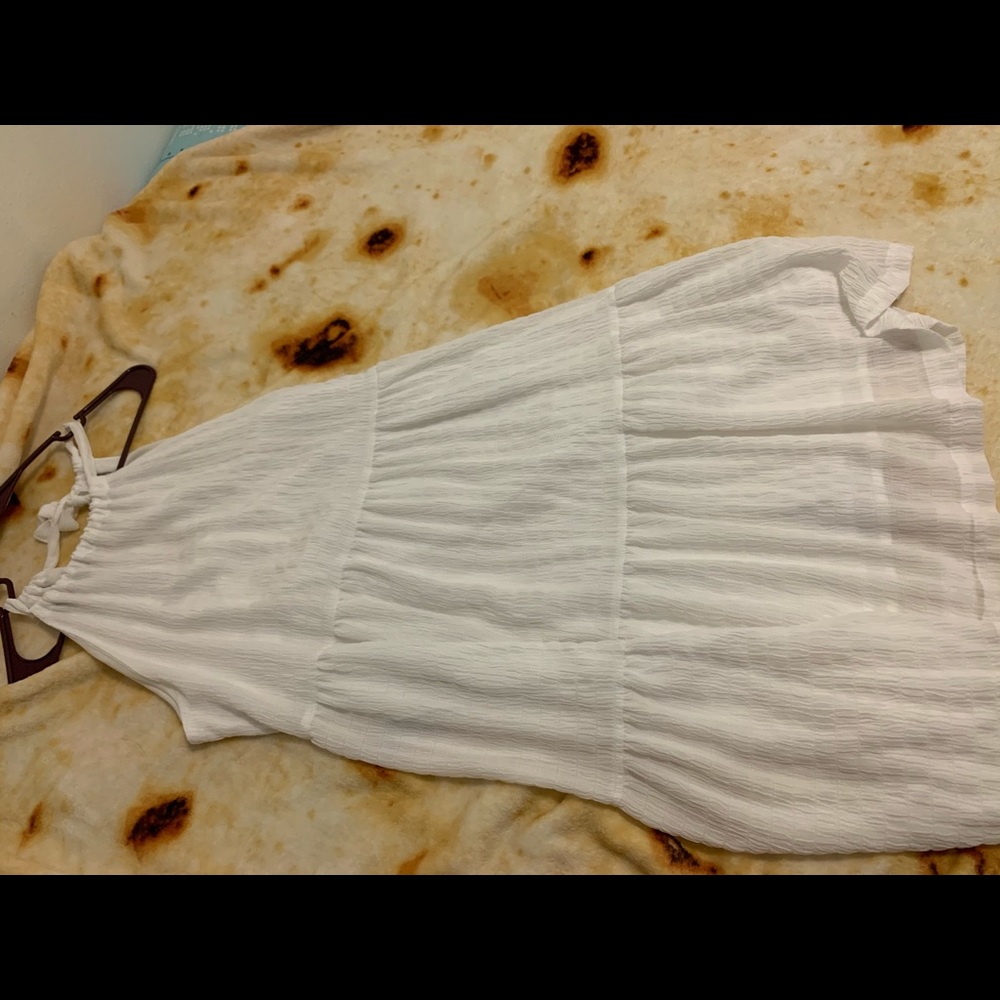 Sleeveless dress